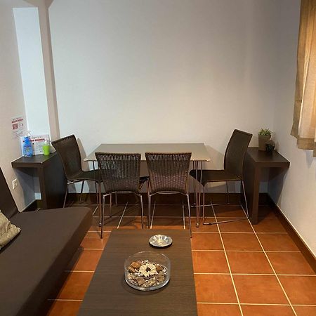 Apartamento Con Aire Acondicionado Muy Cerca De La Cadiz Exterior photo